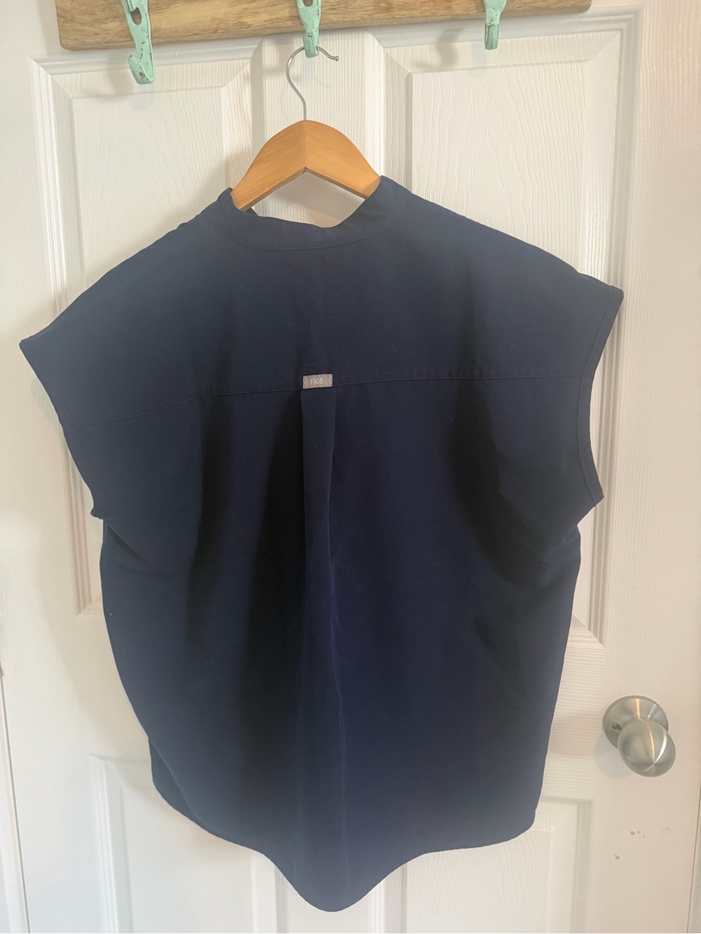 Figs Navy Rafaela Oversized Scrub Top - Picture 5 of 5